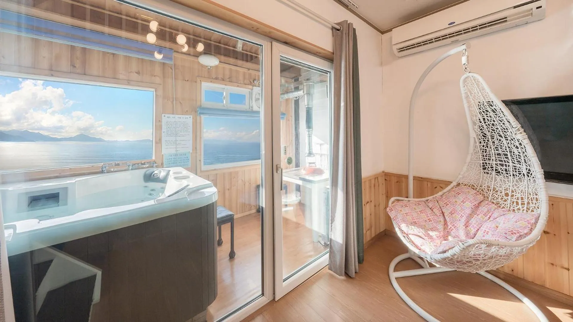 Ganghwado Pension Haemiru Spa Pension インチョン広域市 0*,